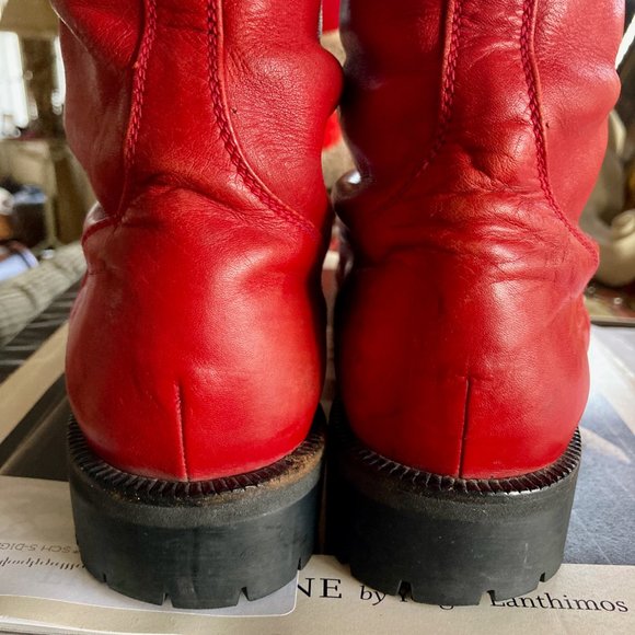CHANEL One of a Kind A/W 1992 red leather lace up combat boots runway worn 38 - Picture 9 of 16